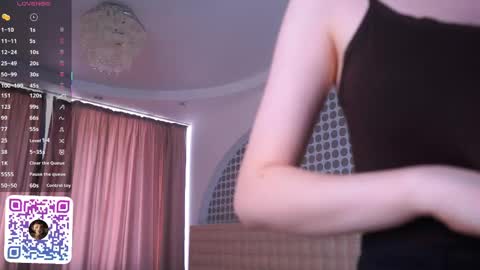 Snapshot of hasta_la_kissy chatting on 17, 5, 2026 Mary online show from 17, 5, 2026