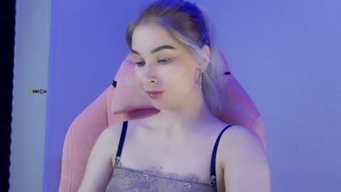 Anna online show from 10, 6, 2026