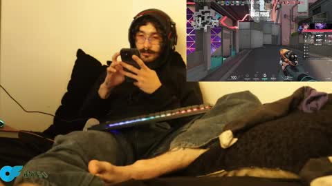 Snapshot of hatsumotokyoto chatting on 30, 1, 2025 More content 2 online show from 30, 1, 2025