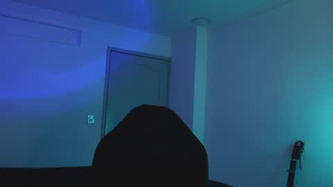 Snapshot of hatsumotokyoto chatting on 25, 9, 2025 More content 2 online show from 25, 9, 2025