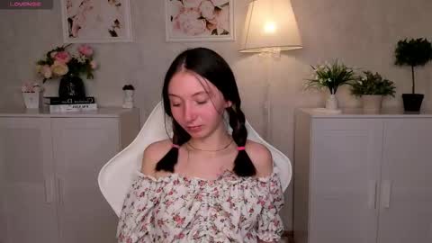 Snapshot of havefunwithmee_ chatting on 10, 10, 2025 Lola online show from 10, 10, 2025