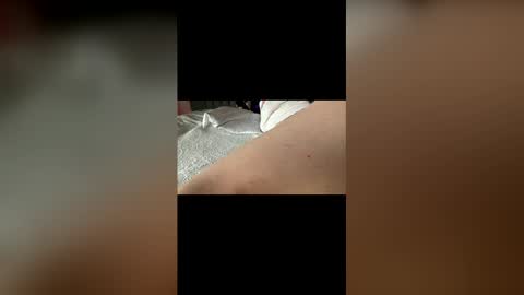 Snapshot of hawt_ass_milf chatting on 17, 5, 2026 Amber - or vip online show from 17, 5, 2026