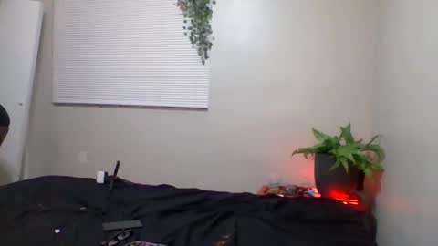 hawtchoc37 online show from 9, 6, 2026
