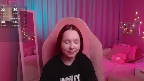 Mia online show from 3, 4, 2026