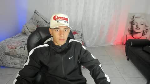 Snapshot of haydenn_boy chatting on 10, 10, 2025 Hayen Boy online show from 10, 10, 2025