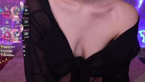 Snapshot of haylaamber chatting on 28, 1, 2025 haylaamber online show from 28, 1, 2025