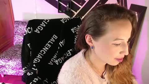 Snapshot of hayleymiller_vc chatting on 8, 3, 2025 hayley miller online show from 8, 3, 2025