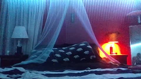 Hazel Lust online show from 19, 1, 2025