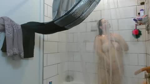 Snapshot of hazel_skye chatting on 24, 2, 2025 Hazel online show from 24, 2, 2025
