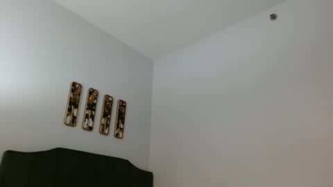 Hazel online show from 7, 10, 2025