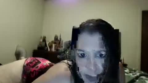 Snapshot of hazelbasil32728 chatting on 15, 10, 2025 hazelbasil32728 online show from 15, 10, 2025