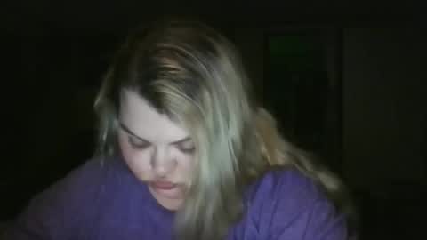 Snapshot of hazeleyez97 chatting on 25, 9, 2025 Hazeleyez97 online show from 25, 9, 2025