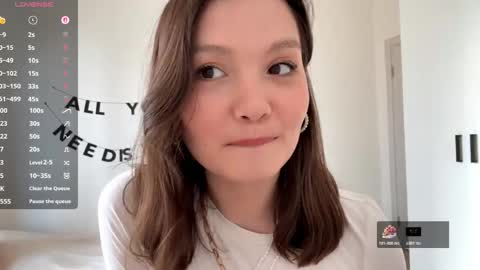 Snapshot of hazelhartshorn chatting on 14, 5, 2026 Kira online show from 14, 5, 2026