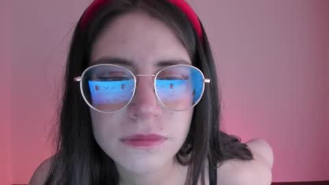 HazelKush online show from 27, 10, 2025