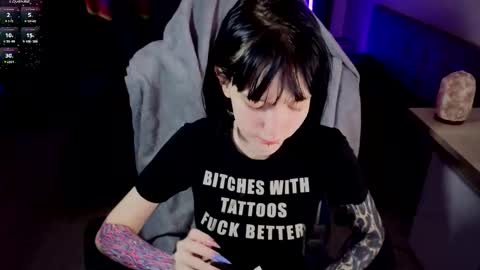 Snapshot of hazeltompson chatting on 22, 2, 2026 hazeltompson online show from 22, 2, 2026