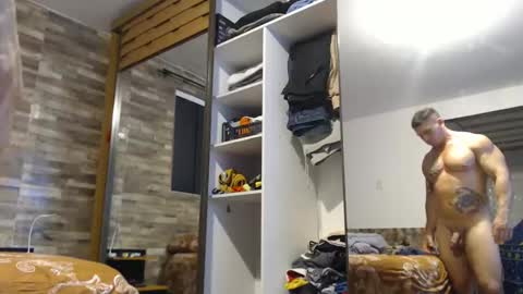 Snapshot of healedcarioca chatting on 28, 12, 2024 Brazilian bigdick online show from 28, 12, 2024