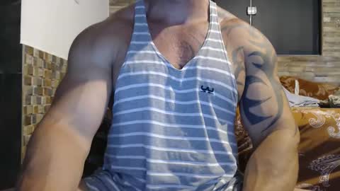 Snapshot of healedcarioca chatting on 10, 1, 2025 Brazilian bigdick online show from 10, 1, 2025