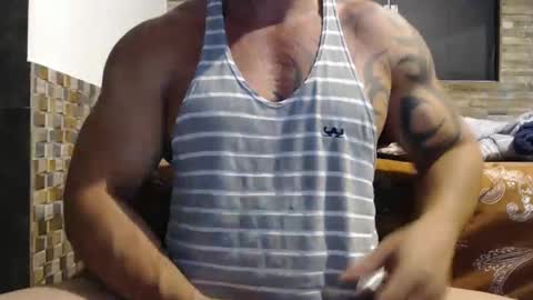 Snapshot of healedcarioca chatting on 11, 1, 2025 Brazilian bigdick online show from 11, 1, 2025