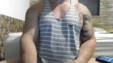 Snapshot of healedcarioca chatting on 25, 10, 2025 Brazilian bigdick online show from 25, 10, 2025