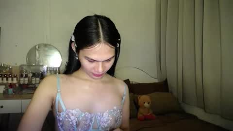 heather_bbyy online show from 24, 11, 2025