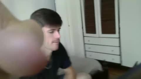 Snapshot of heatsignal chatting on 4, 4, 2026 HeatSignal online show from 4, 4, 2026