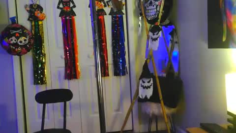 Snapshot of heavenllyy chatting on 8, 11, 2025 Heavenllyy online show from 8, 11, 2025