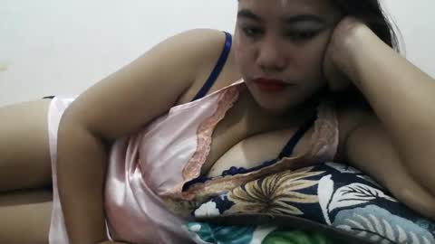 heavenlyeyes69 online show from 7, 1, 2026