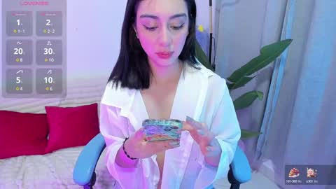 Snapshot of hebe_carter chatting on 15, 12, 2024 Amandabelk online show from 15, 12, 2024