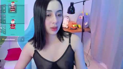 Snapshot of hebe_carter chatting on 26, 12, 2024 Amandabelk online show from 26, 12, 2024