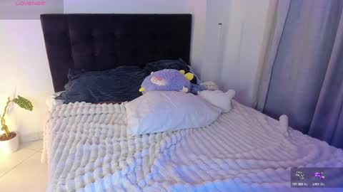 Snapshot of hebe_carter chatting on 25, 1, 2025 Amandabelk online show from 25, 1, 2025