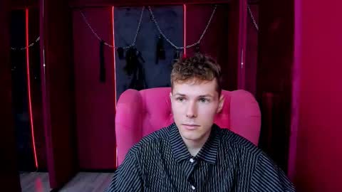 Snapshot of hector_spector chatting on 5, 10, 2025 Hector online show from 5, 10, 2025