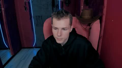 Snapshot of hector_spector chatting on 4, 11, 2025 Hector online show from 4, 11, 2025