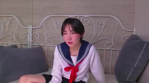 Snapshot of heejinwang chatting on 30, 10, 2025 HEEJIN online show from 30, 10, 2025