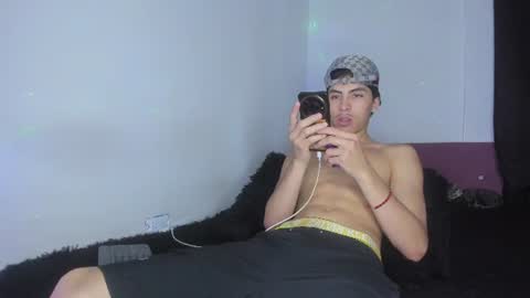 Snapshot of heellboy_ chatting on 12, 6, 2026 heellboy_ online show from 12, 6, 2026