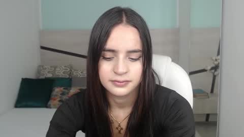 Heidy  online show from 8, 2, 2025