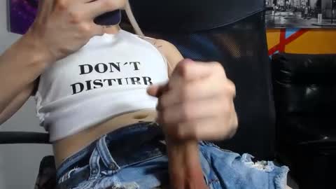 Heidy Sumers online show from 3, 12, 2024