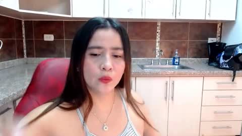 Snapshot of heidy_wells chatting on 16, 2, 2026 Heidy online show from 16, 2, 2026