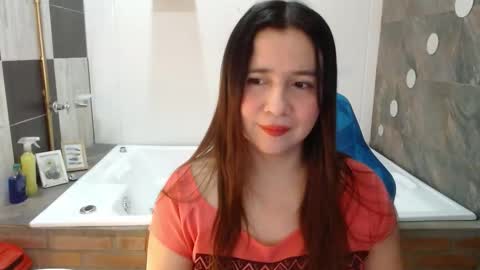 Snapshot of heidy_wells chatting on 28, 2, 2026 Heidy online show from 28, 2, 2026