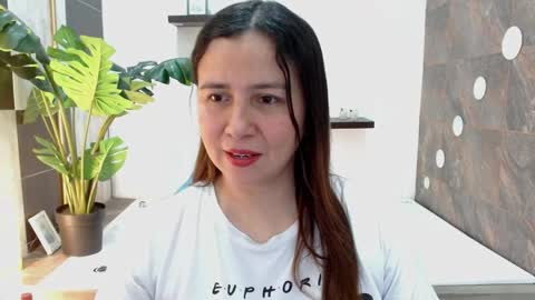 Snapshot of heidy_wells chatting on 26, 5, 2026 Heidy online show from 26, 5, 2026