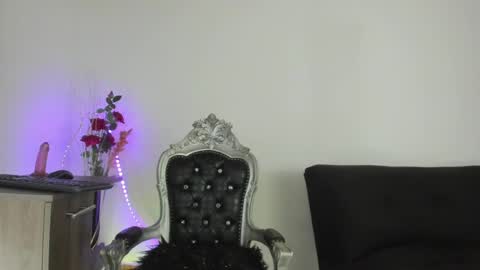 Snapshot of hela_wet chatting on 13, 2, 2025 Hela Independent model online show from 13, 2, 2025
