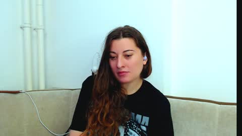 helen_adams_ online show from 5, 12, 2024