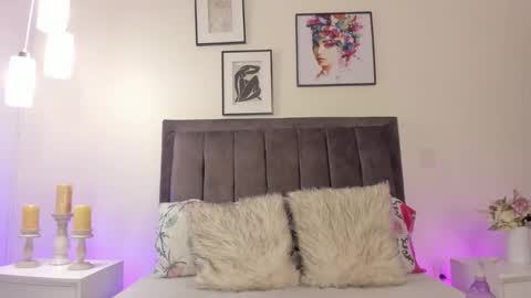 Snapshot of helen_mooree chatting on 7, 2, 2026 Helen online show from 7, 2, 2026