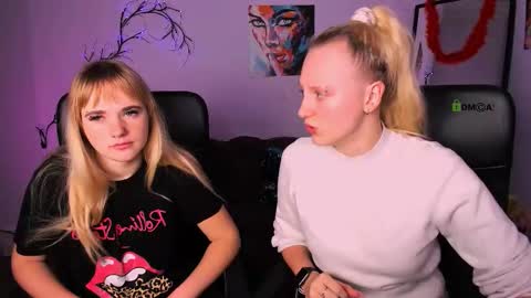 helen_shineee online show from 18, 12, 2025