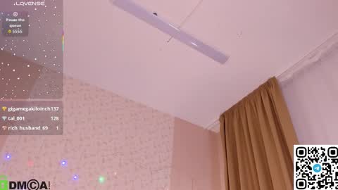 helen_williamss online show from 21, 12, 2025