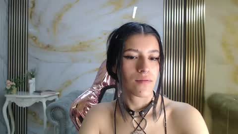 Snapshot of helena1_s chatting on 6, 10, 2025 helena1_s online show from 6, 10, 2025