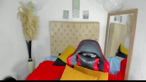 Snapshot of helena_copper chatting on 30, 6, 2026 HELENA COPPER online show from 30, 6, 2026