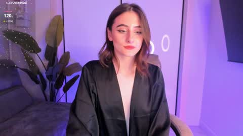 Helen online show from 9, 12, 2024