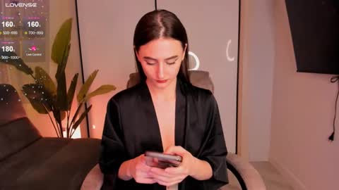 Helen online show from 22, 1, 2025