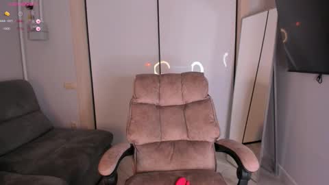 Helen online show from 6, 10, 2025