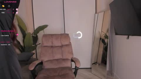 Helen online show from 28, 10, 2025